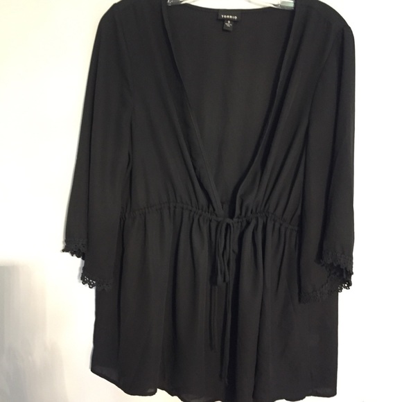 Torrid Top - Picture 2 of 6
